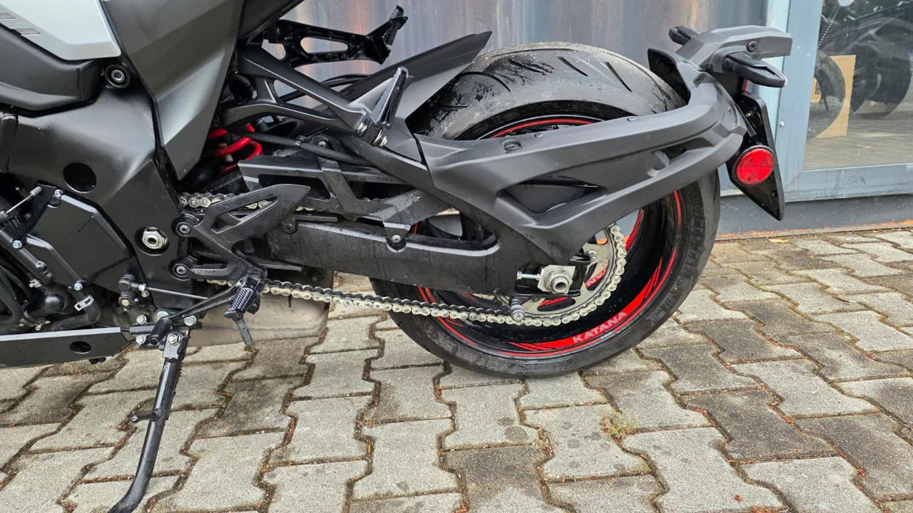 SUZUKI Katana Jindachi - 11