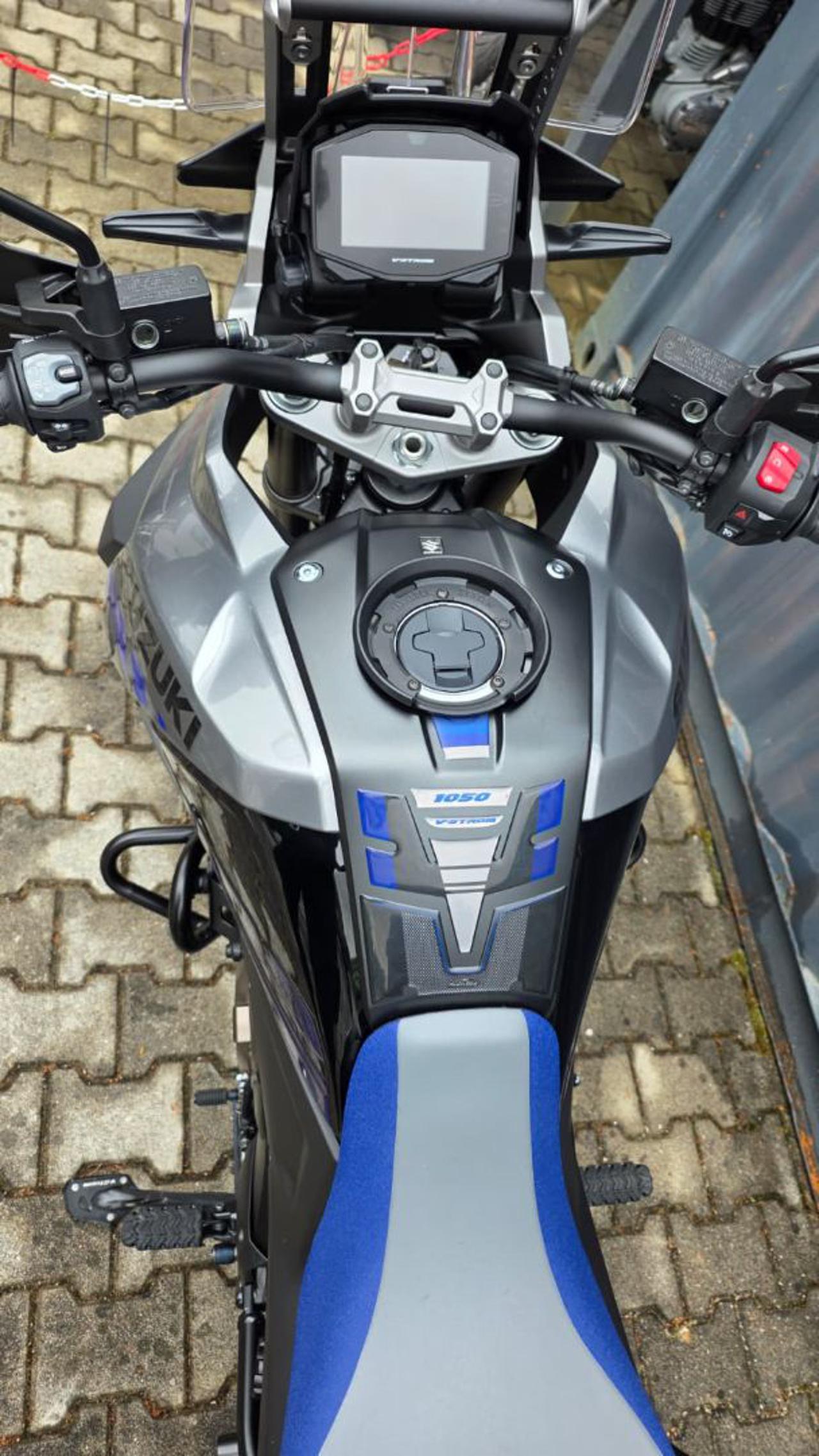 SUZUKI V-Strom 1050 XT - 6