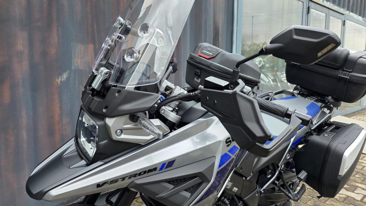 SUZUKI V-Strom 1050 XT - 13