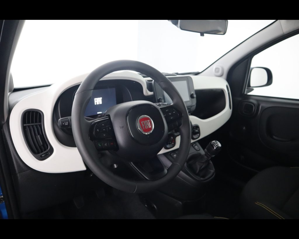 FIAT Pandina III 2024 Cross -  Cross 1.0 firefly hybrid s&s 70 - 13