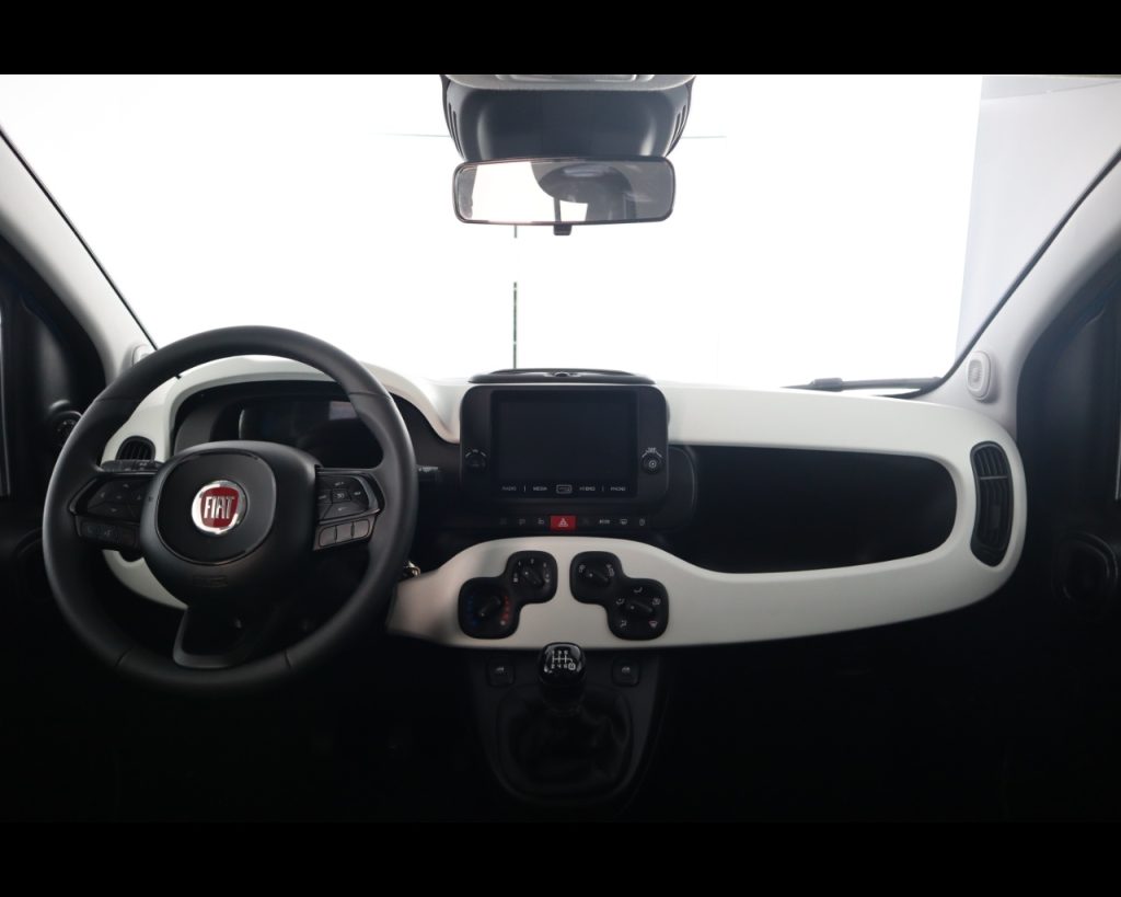FIAT Pandina III 2024 Cross -  Cross 1.0 firefly hybrid s&s 70 - 15