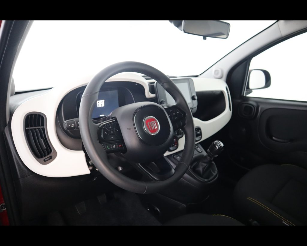 FIAT Pandina III 2024 Cross -  Cross 1.0 firefly hybrid s&s 70 - 13