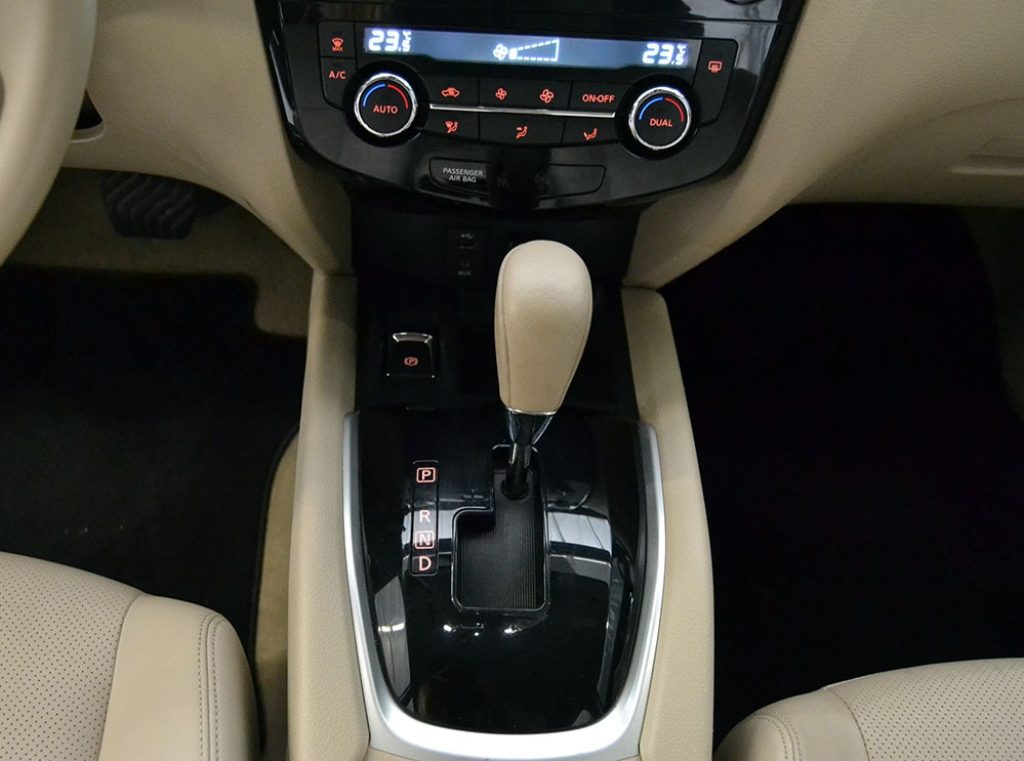 NISSAN X-Trail 2.0 dCi 4WD Tekna Automatica Unico Proprietario - 10
