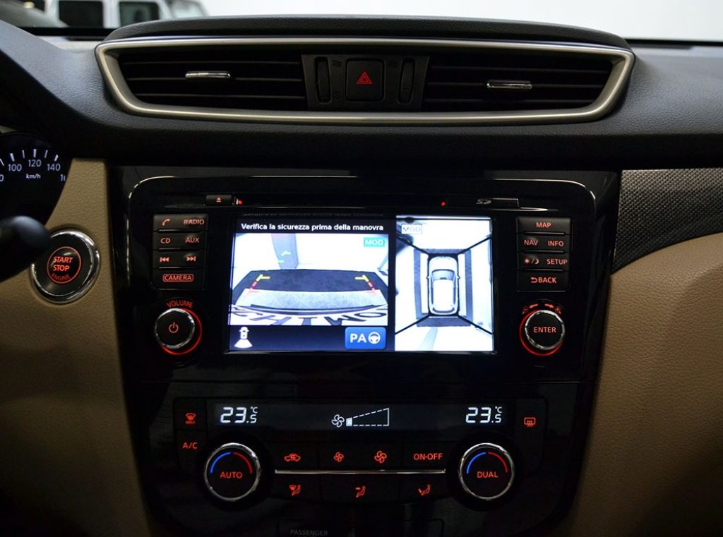 NISSAN X-Trail 2.0 dCi 4WD Tekna Automatica Unico Proprietario - 24