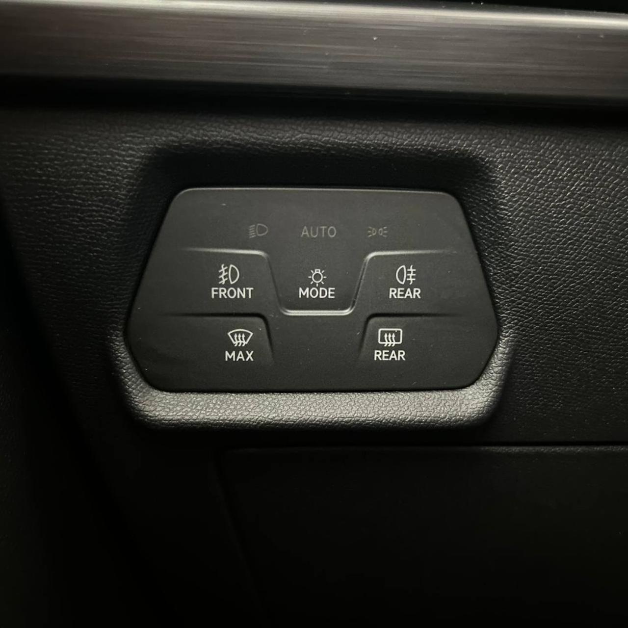 CUPRA Leon Sportstourer 1.5 Hybrid 150 CV DSG - 27