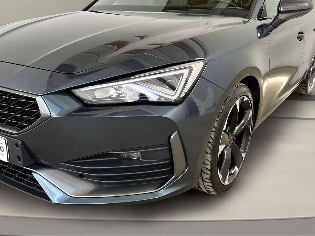 CUPRA Leon Sportstourer 1.5 Hybrid 150 CV DSG - 29