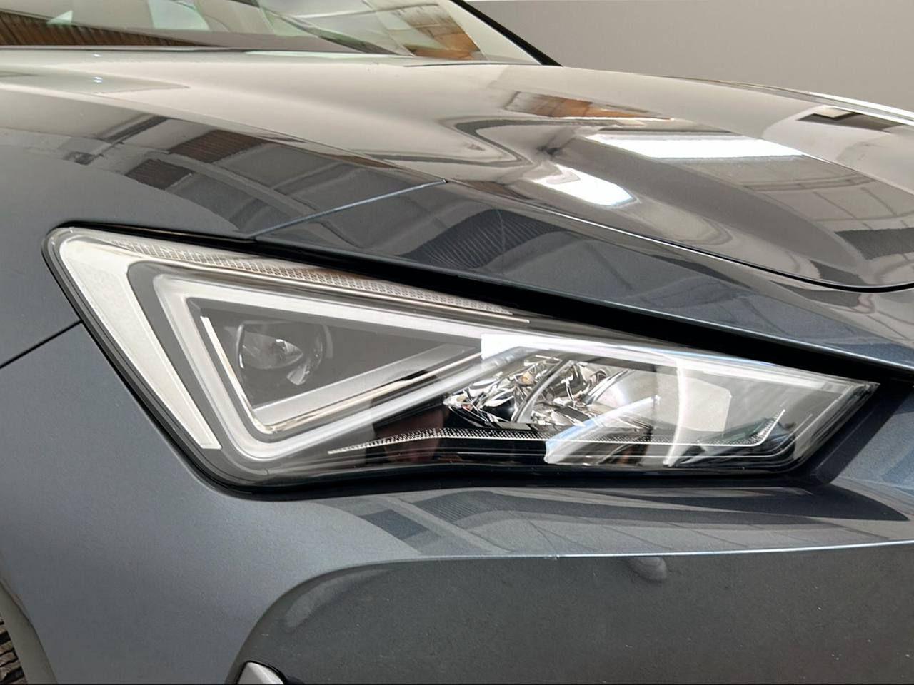 CUPRA Leon Sportstourer 1.5 Hybrid 150 CV DSG - 31