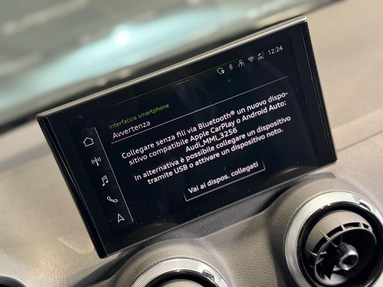 AUDI Q2 30 TFSI S-line - 16