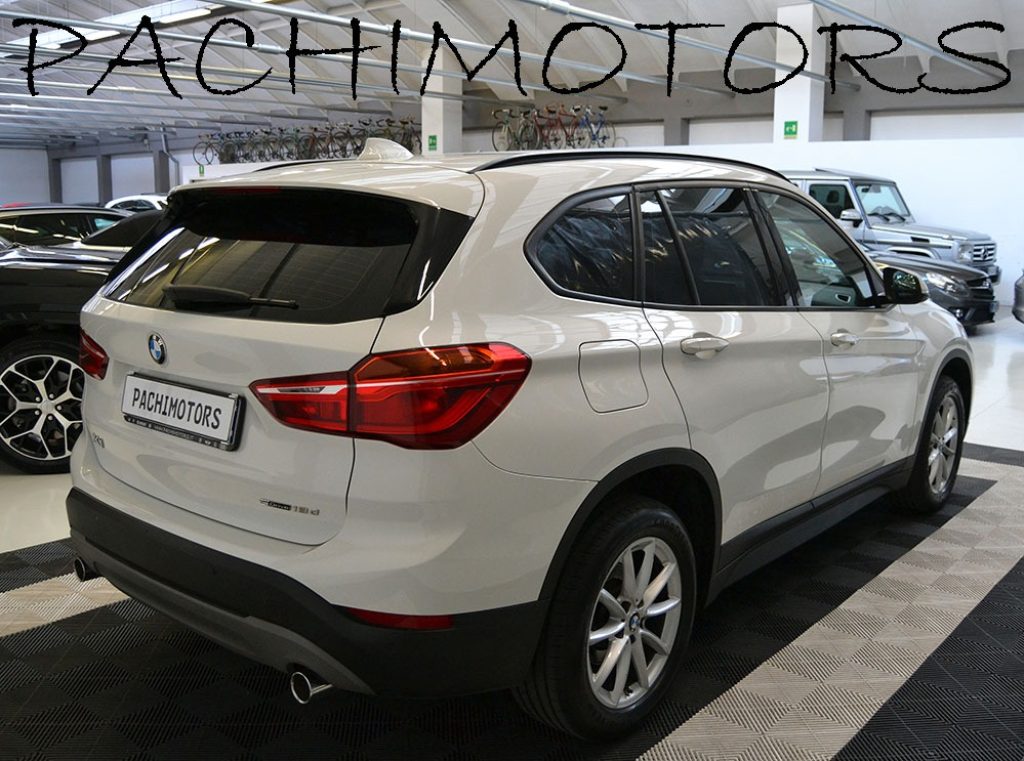 BMW X1 sDrive18d Business Automatica - Led - Navi ** - 14