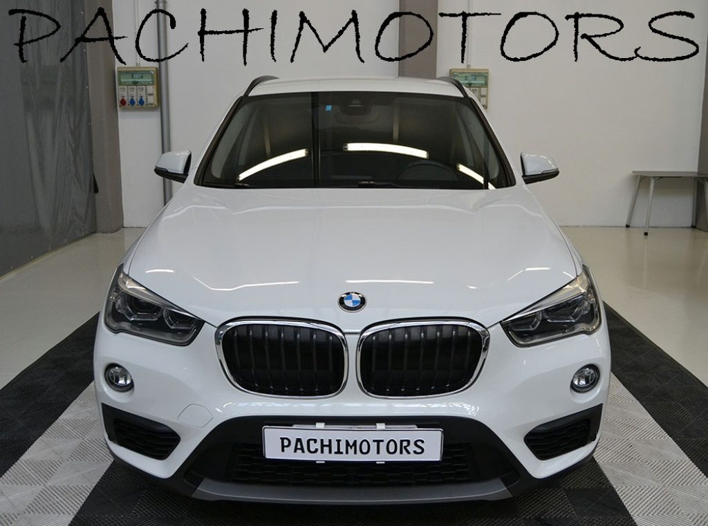 BMW X1 sDrive18d Business Automatica - Led - Navi ** - 18