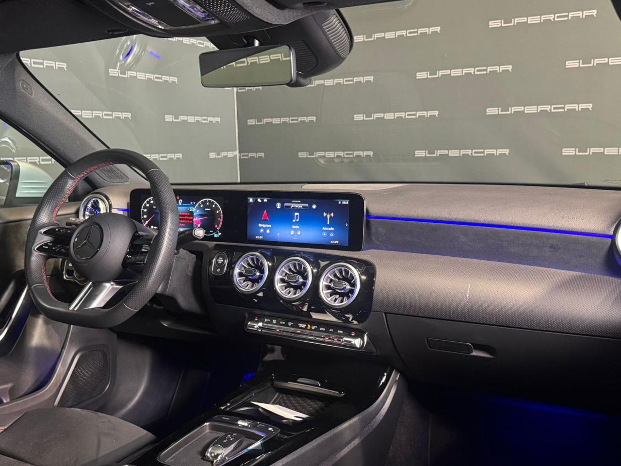MERCEDES-BENZ A 200 Automatic AMG Line Advanced Plus - 9