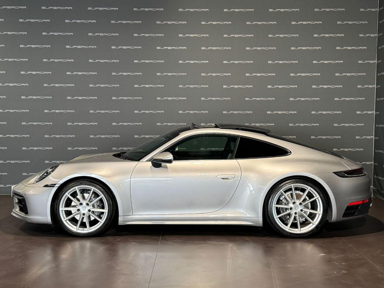 PORSCHE 911 Carrera - 5