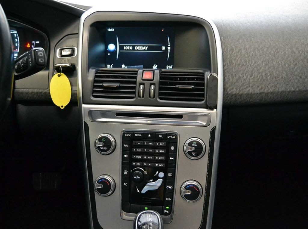 VOLVO XC60 D4 Geartronic Volvo Ocean Race Tetto Panoramico - 7