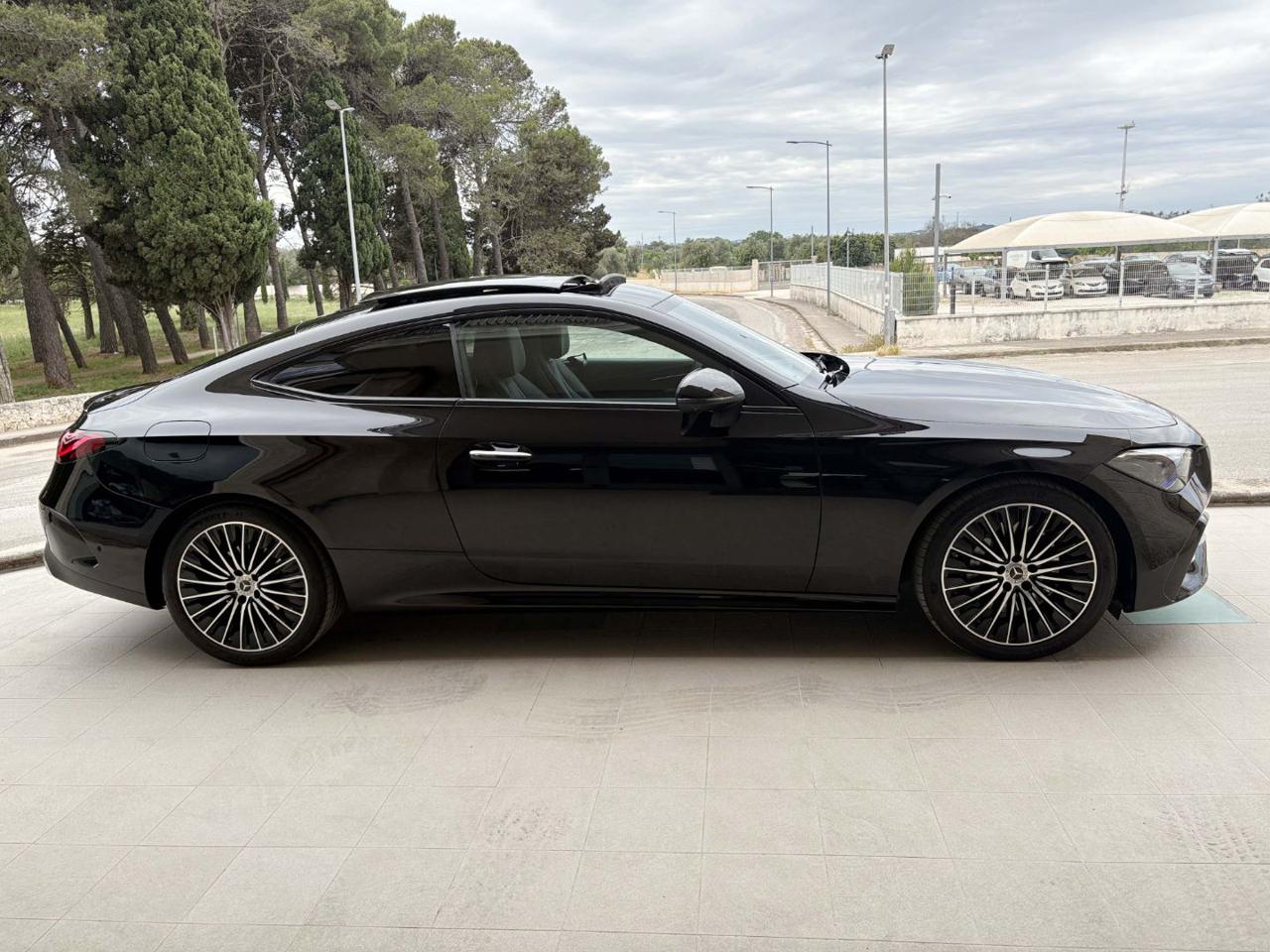MERCEDES-BENZ CLE 220 d Coupé AMG Line Premium Plus TETTO-BURMESTER. - 4