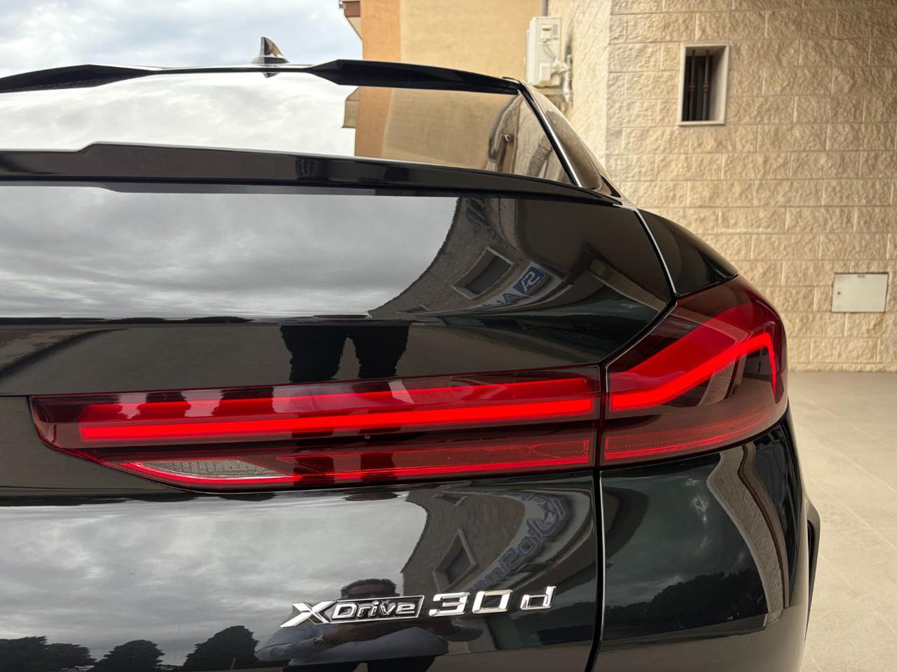 BMW X6 xDrive30d 48V Msport TETTO PAN-CERCHI 22. - 42