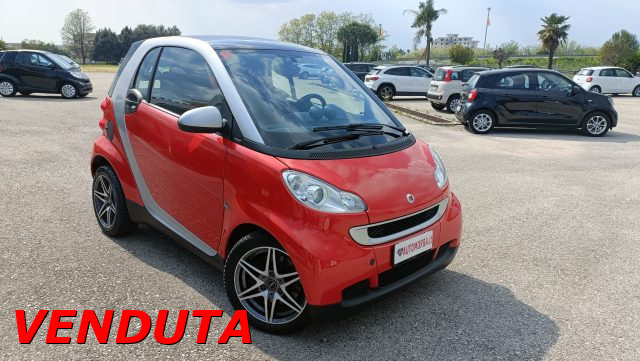 SMART ForTwo Rosso pastello