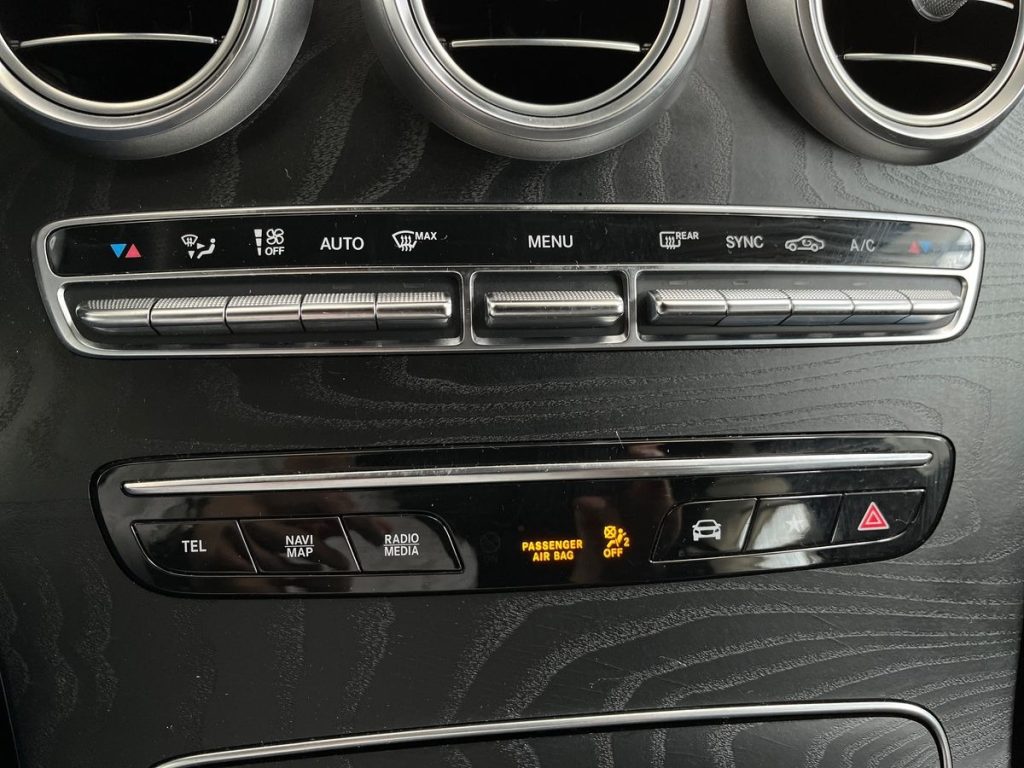 MERCEDES-BENZ GLC 220 d 4Matic Coupé Premium - 14
