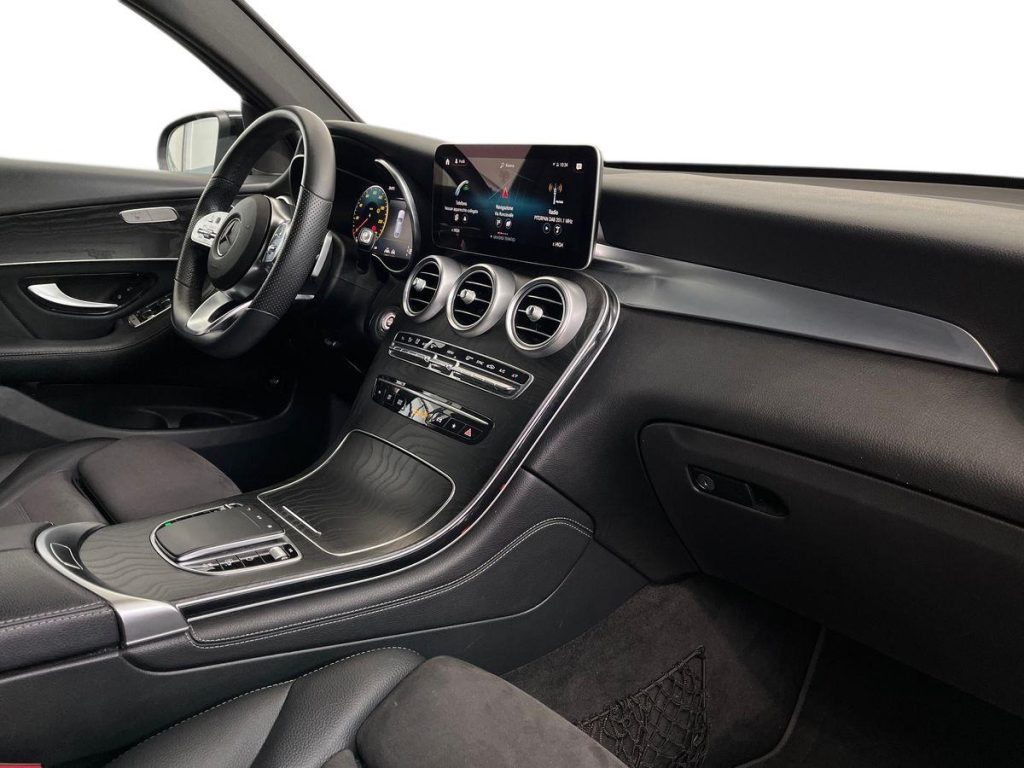 MERCEDES-BENZ GLC 220 d 4Matic Coupé Premium - 16