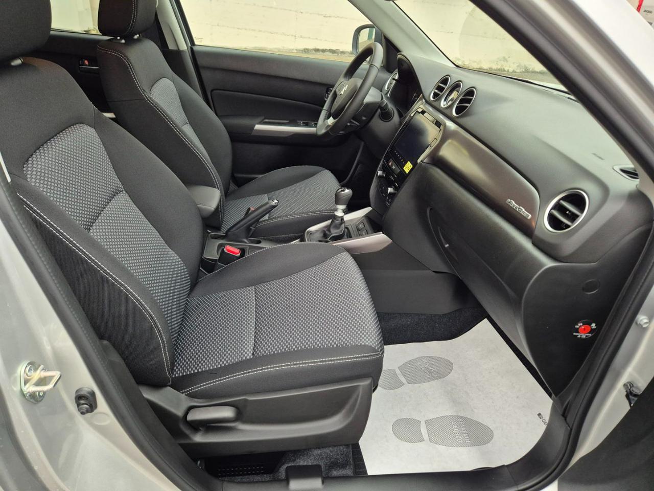 SUZUKI Vitara 1.4 Hybrid 4WD AllGrip Cool+ - 11