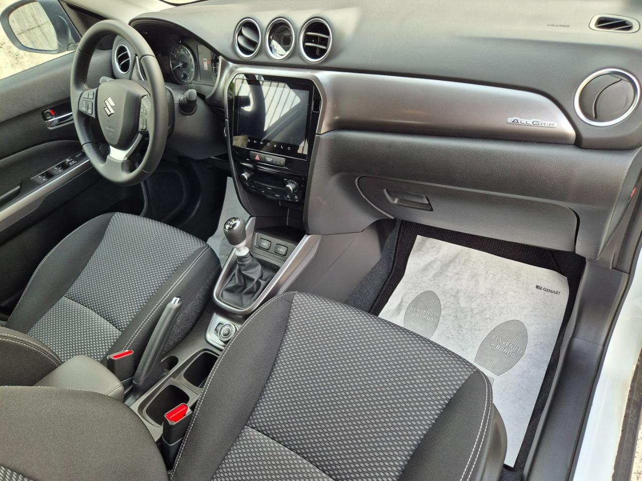 SUZUKI Vitara 1.4 Hybrid 4WD AllGrip Cool+ - 12