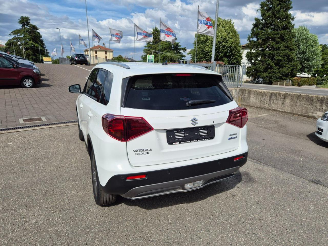 SUZUKI Vitara 1.4 Hybrid 4WD AllGrip Cool+ - 8