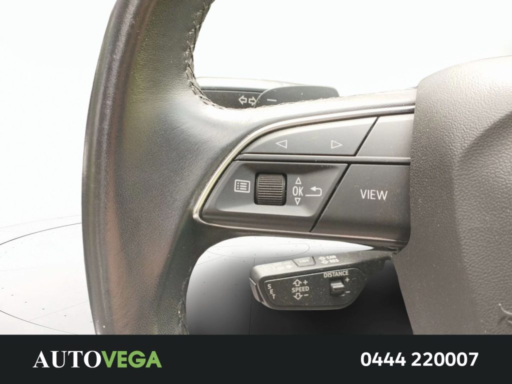AUDI A4 avant 30 2.0 tdi mhev business advanced 136cv s-tr - 17