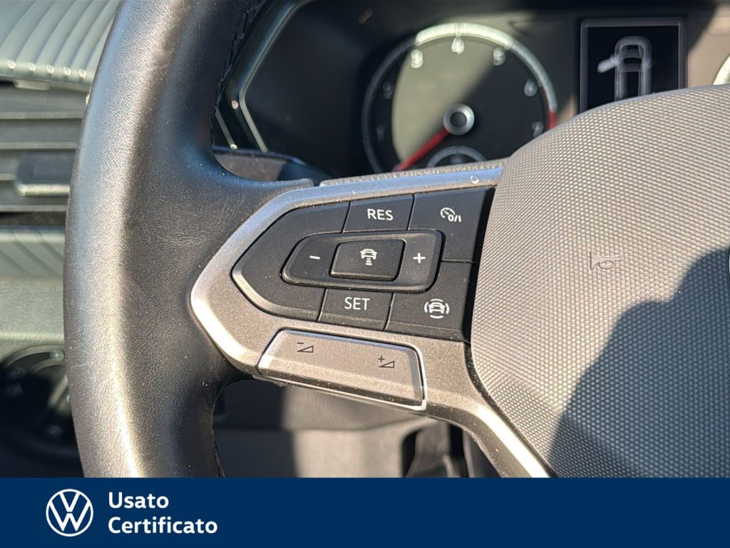 VOLKSWAGEN T-Cross 1.0 tsi style 110cv - 19