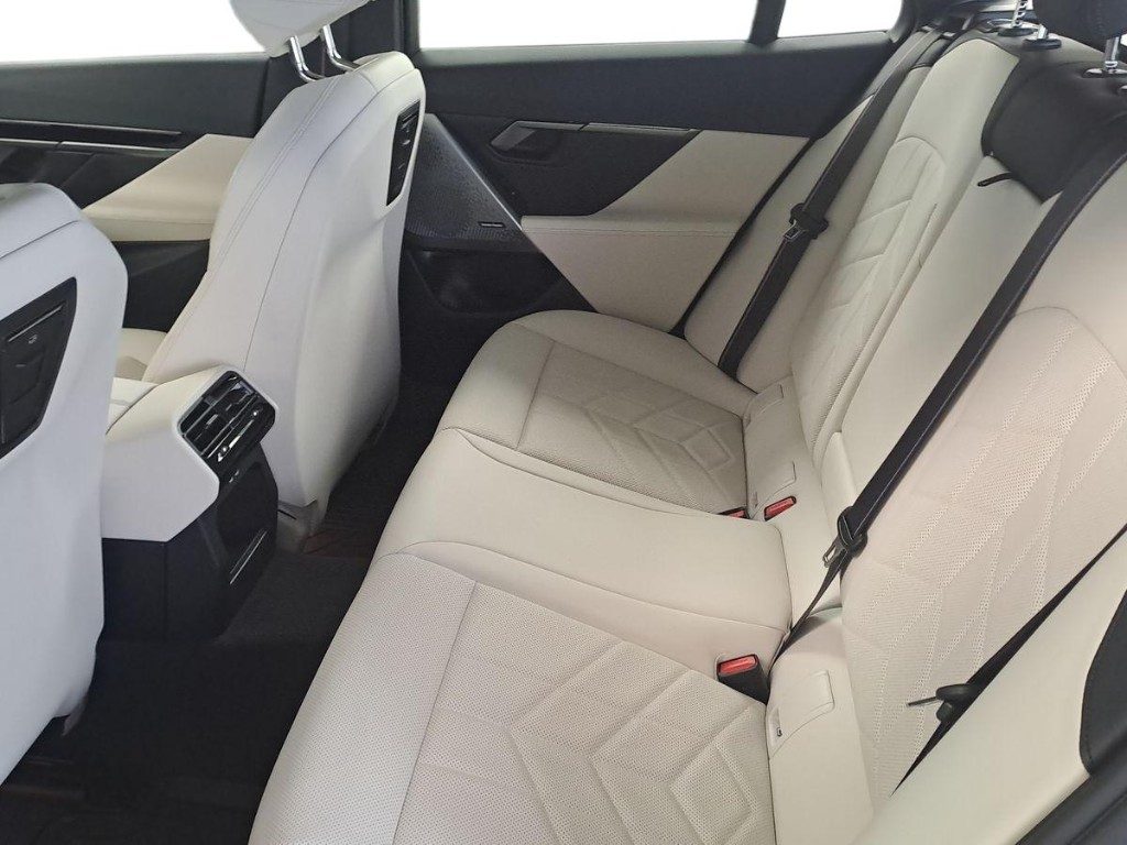 BMW 540 d 48V xDrive Touring Msport Pro Aut. - 11