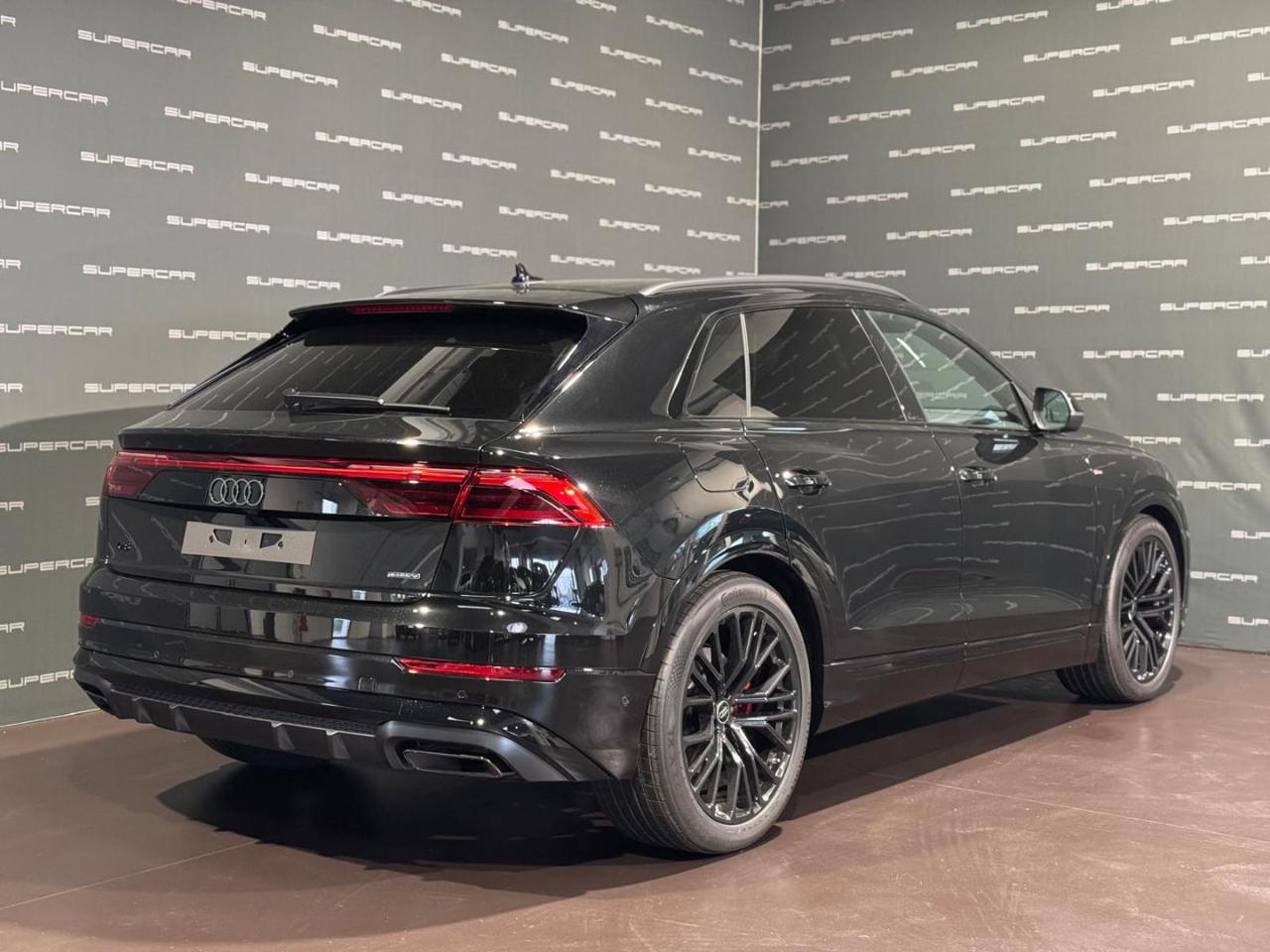 AUDI Q8 SUV TDI quattro 210 kW tiptronic S line edition - 3
