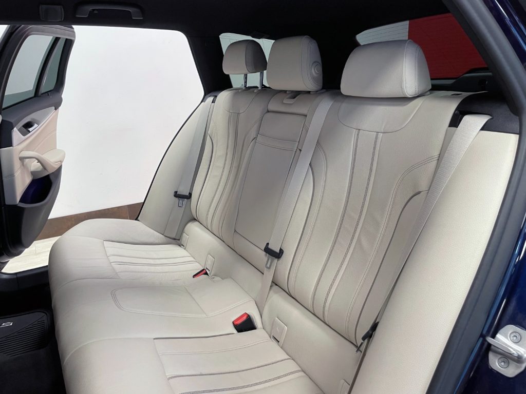 BMW 520 D TOURING MHEV 48V XDRIVE MSPORT AUTO - IVA DEDUCI - 29
