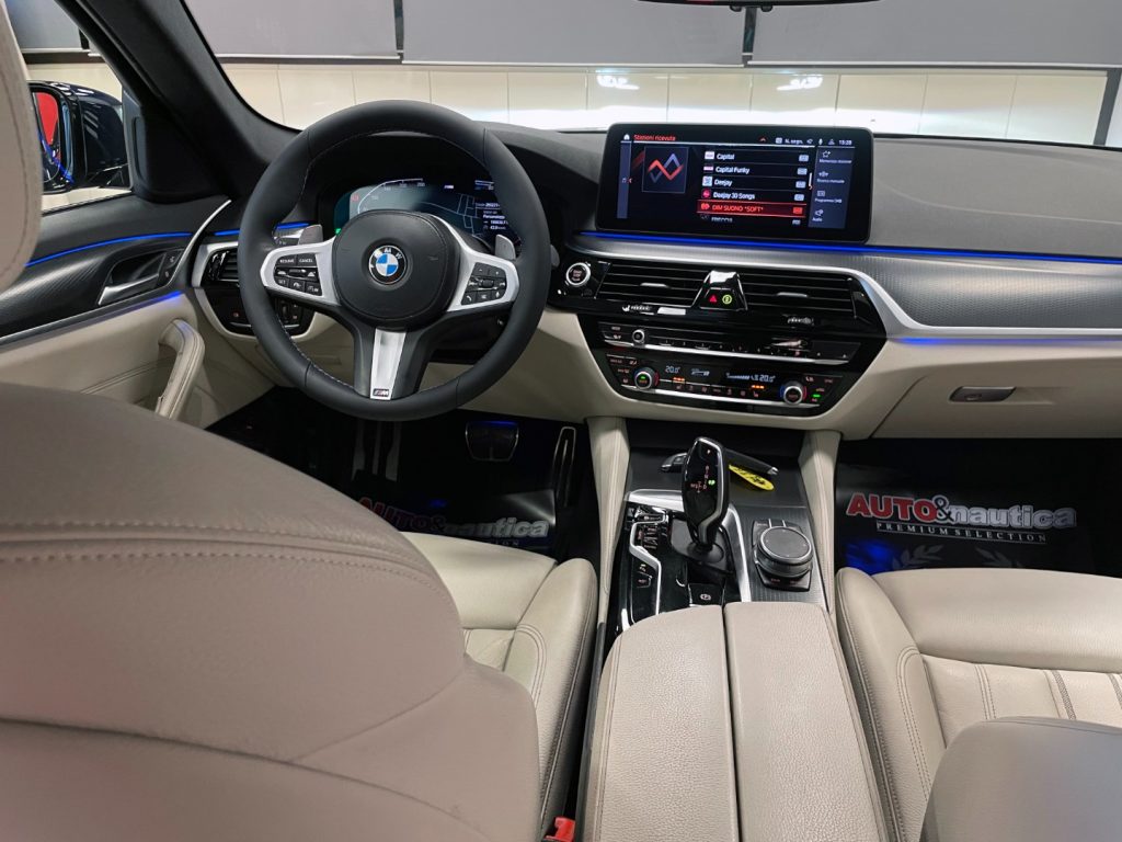 BMW 520 D TOURING MHEV 48V XDRIVE MSPORT AUTO - IVA DEDUCI - 53