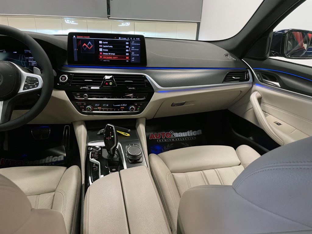 BMW 520 D TOURING MHEV 48V XDRIVE MSPORT AUTO - IVA DEDUCI - 54