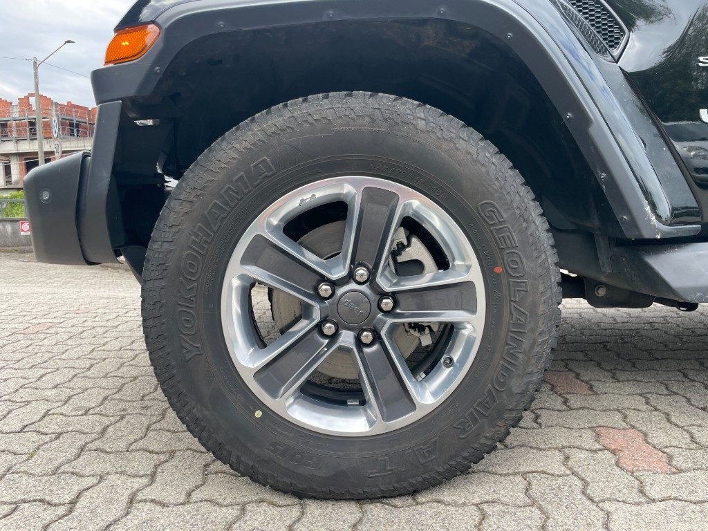 JEEP Wrangler Unlimited 2.2 Mjt II Sahara SOLO 63.500KM! - 19