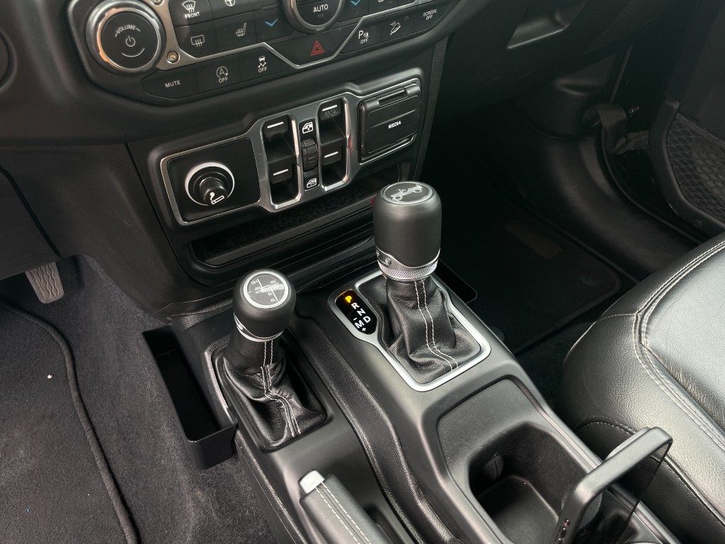 JEEP Wrangler Unlimited 2.2 Mjt II Sahara SOLO 63.500KM! - 22