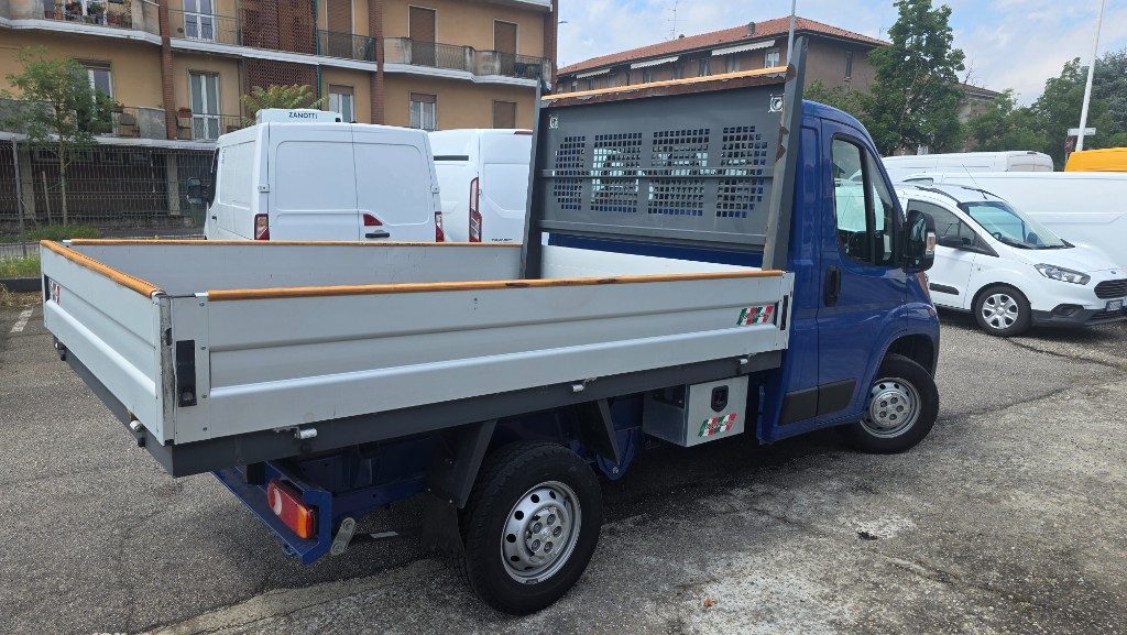 PEUGEOT Boxer 330 2.0 BlueHDi PC Cassone fisso L1 solo 3mila km! - 4