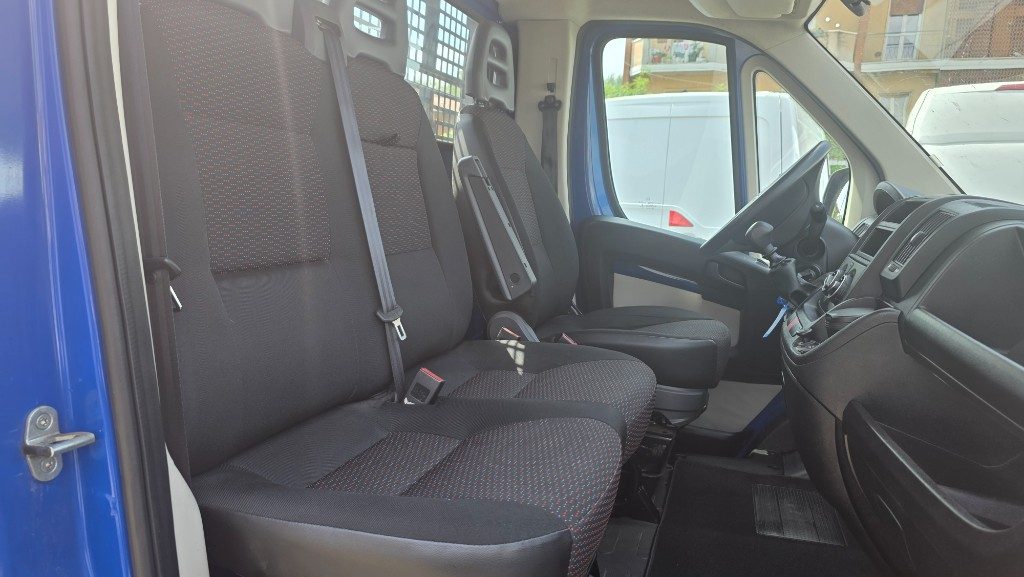 PEUGEOT Boxer 330 2.0 BlueHDi PC Cassone fisso L1 solo 3mila km! - 10
