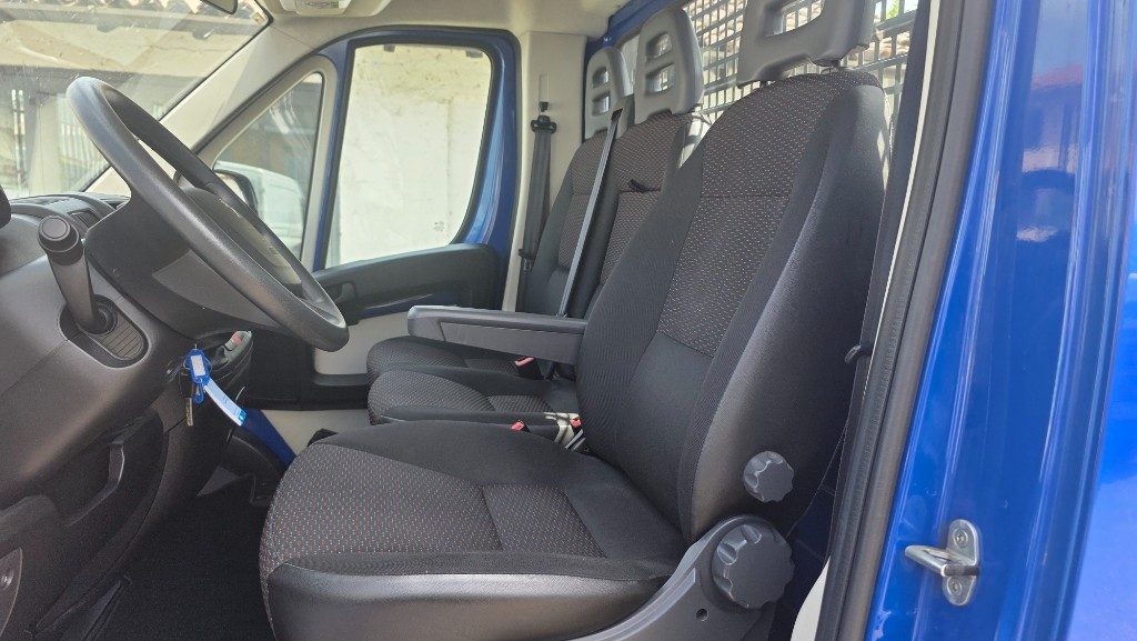 PEUGEOT Boxer 330 2.0 BlueHDi PC Cassone fisso L1 solo 3mila km! - 8