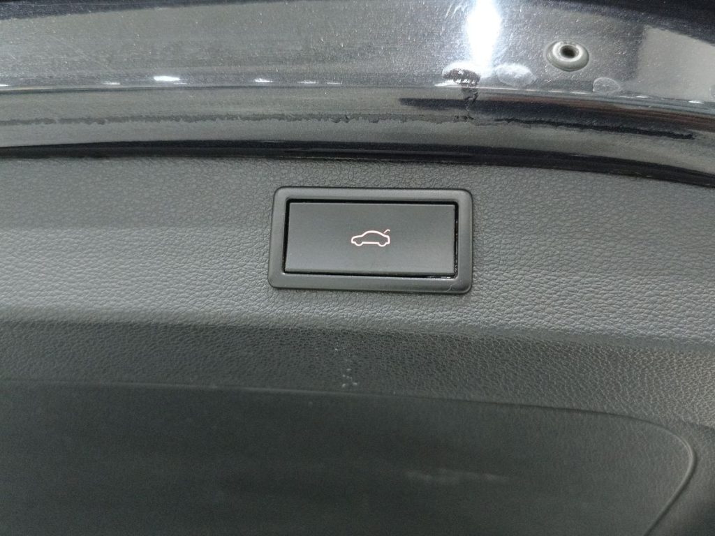 SKODA Kodiaq 2.0 TDI SCR DSG Executive - 24