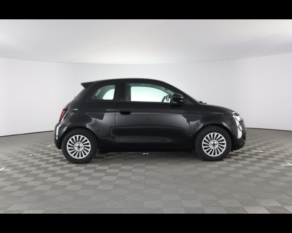 FIAT 500e Hatchback MY25- - 320 Berlina + Pack Tech - 6