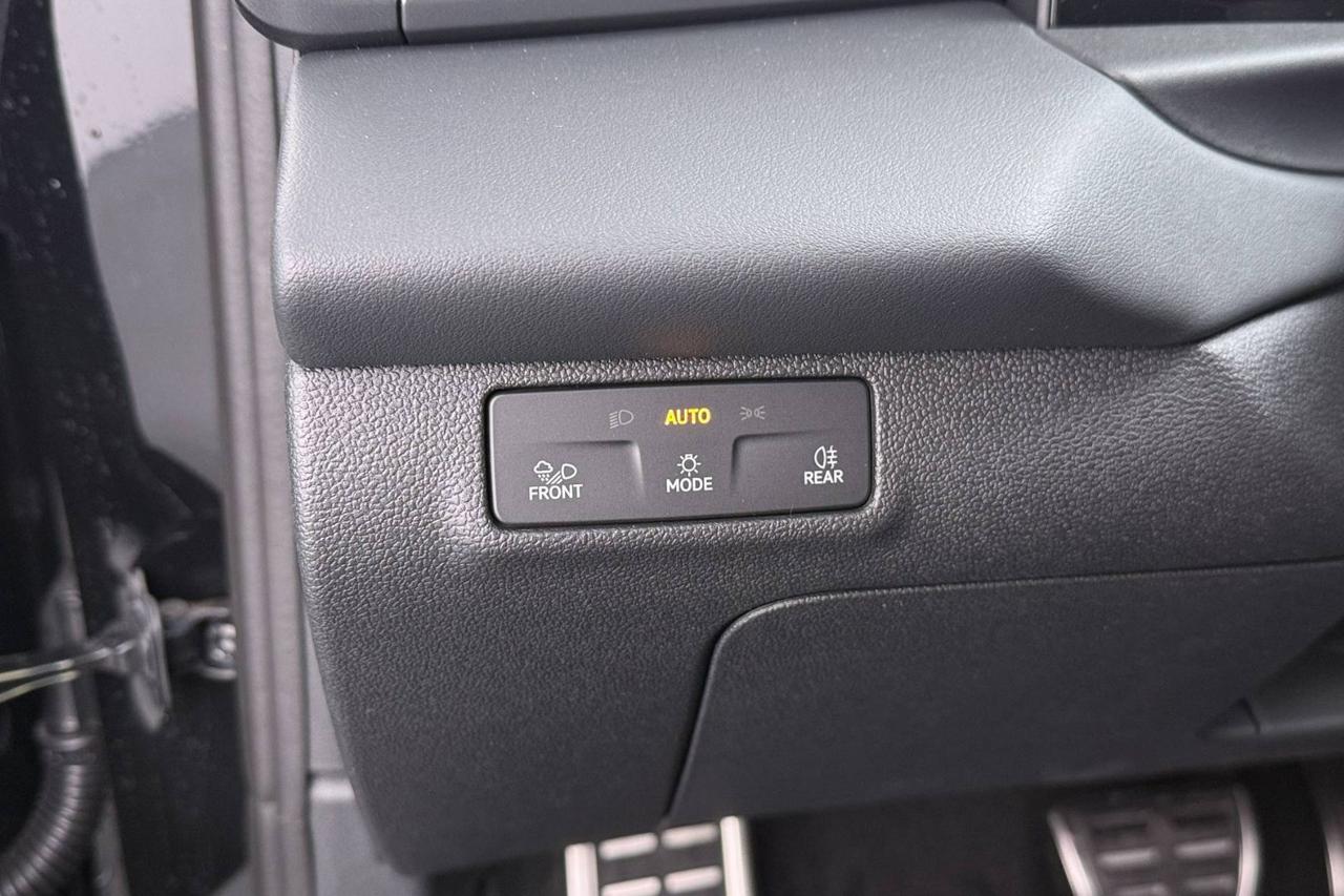 VOLKSWAGEN Tiguan 2.0 TDI 150 CV DSG Edition - 14