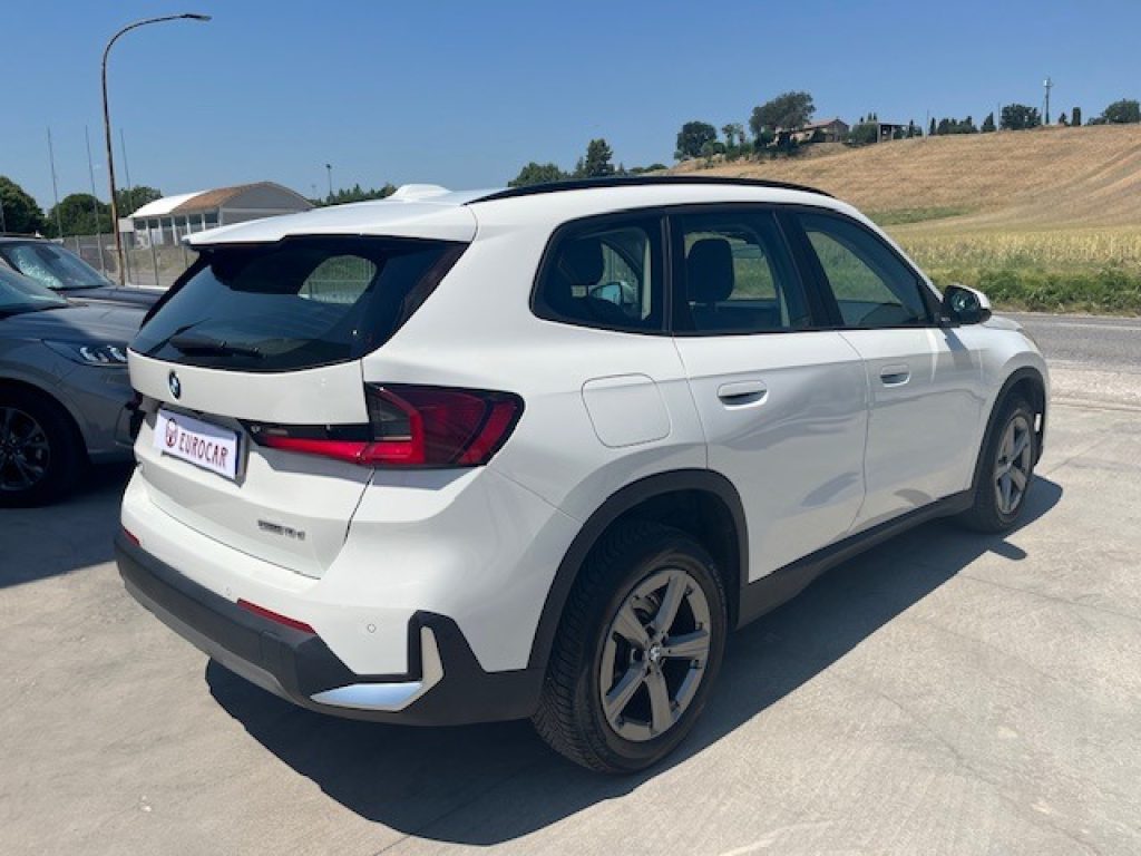 BMW X1 sDrive 18d - 8