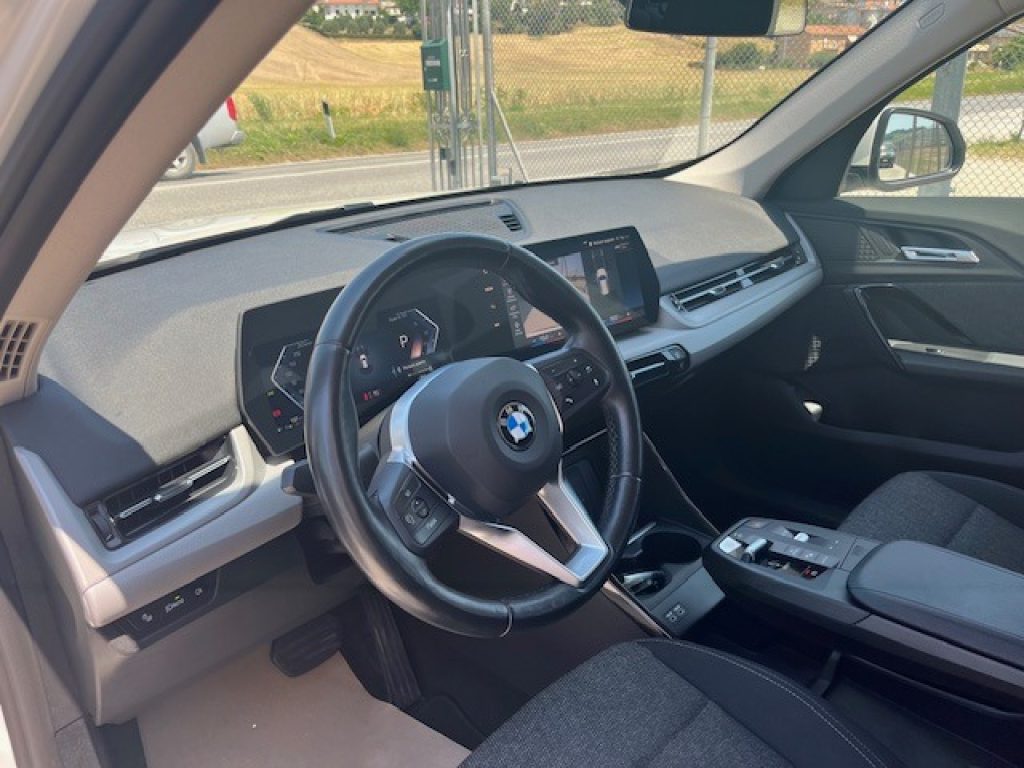 BMW X1 sDrive 18d - 11