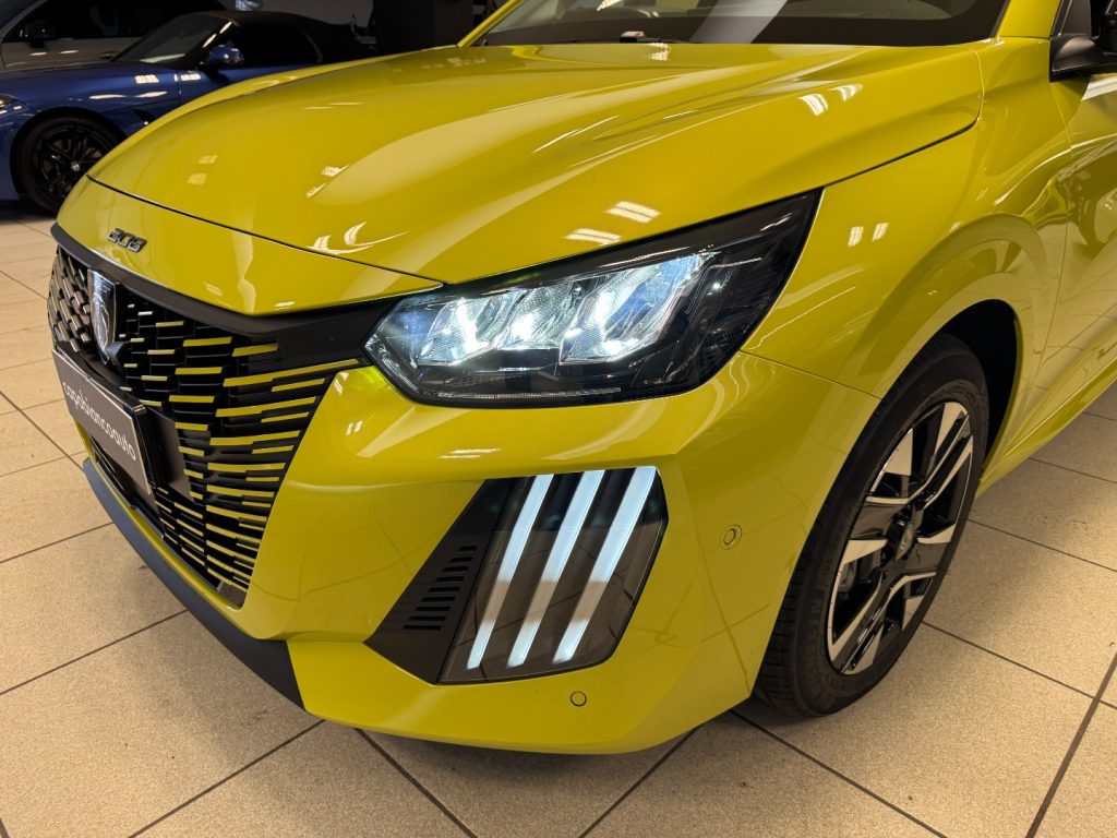 PEUGEOT 208 Hybrid 110 e-DCS6 Allure KM0+VISION PACK+NAVI - 7