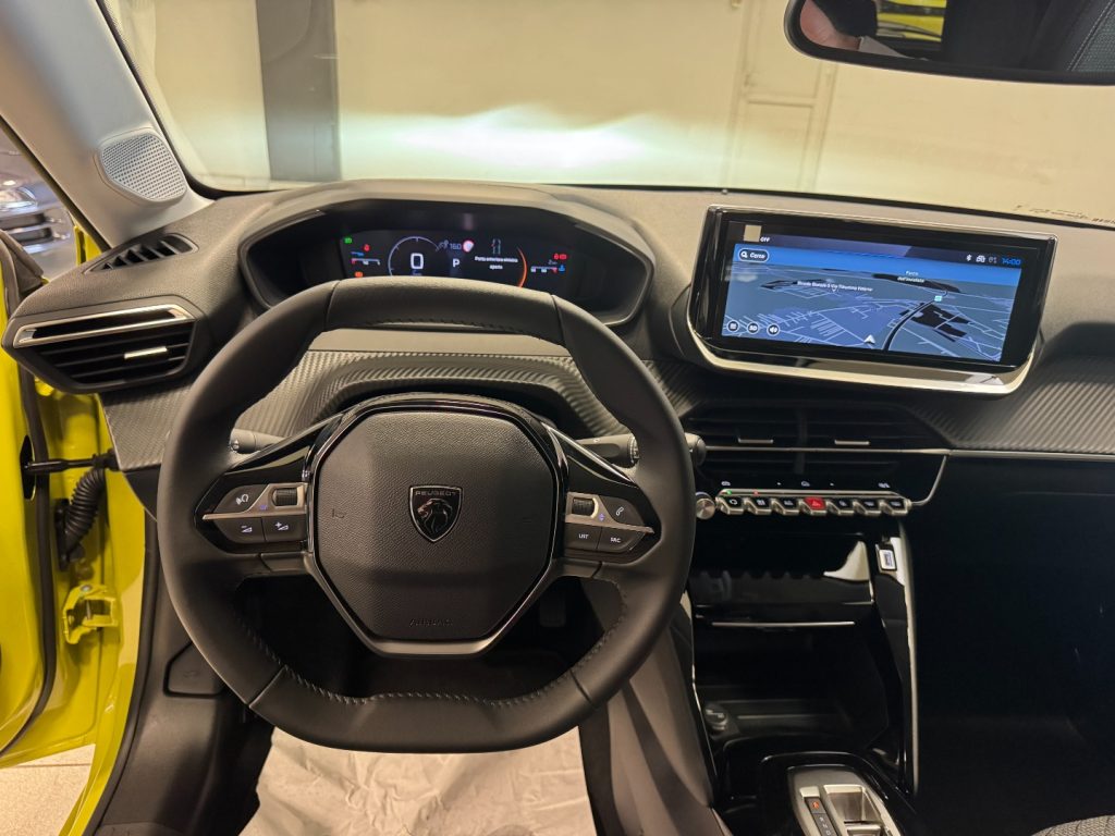 PEUGEOT 208 Hybrid 110 e-DCS6 Allure KM0+VISION PACK+NAVI - 10