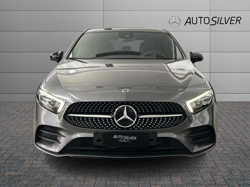 MERCEDES-BENZ A 180 d Automatic Premium - 3