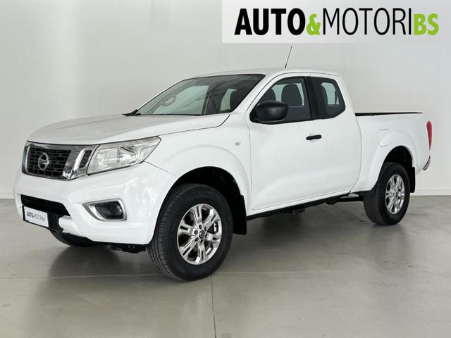NISSAN Navara Bianco metallizzato