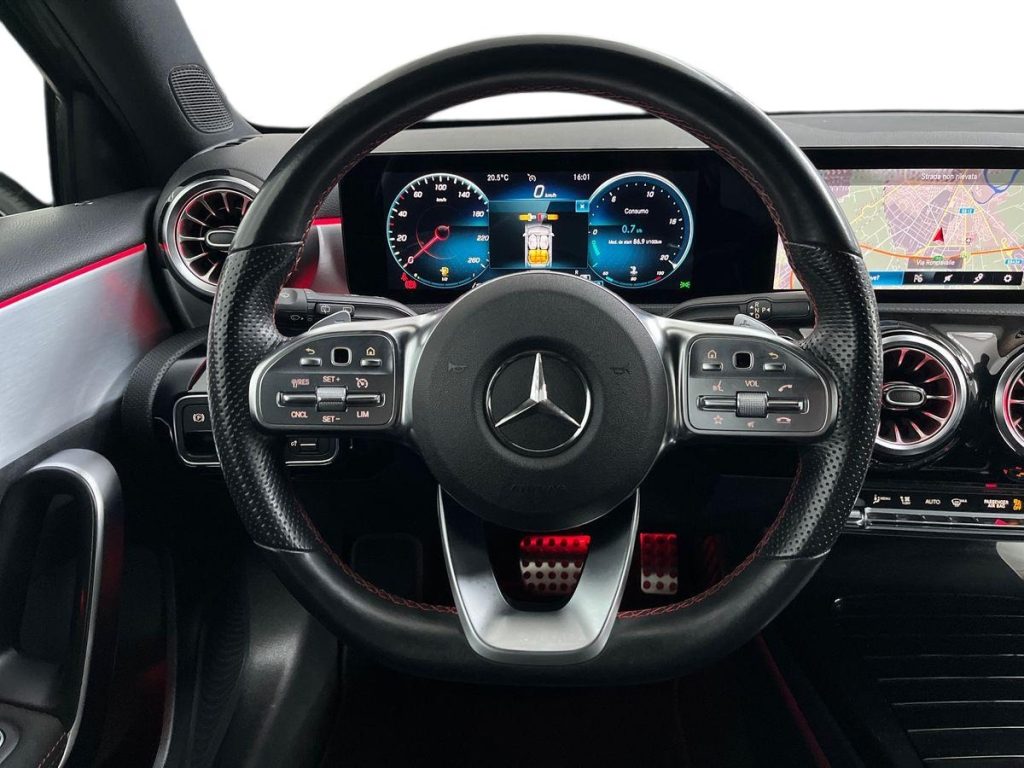 MERCEDES-BENZ A 180 Automatic Premium - 11