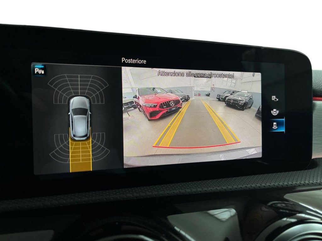 MERCEDES-BENZ A 180 Automatic Premium - 12