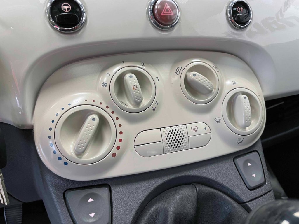 FIAT 500 1.3 MJT 16V LOUNGE 75CV - 23