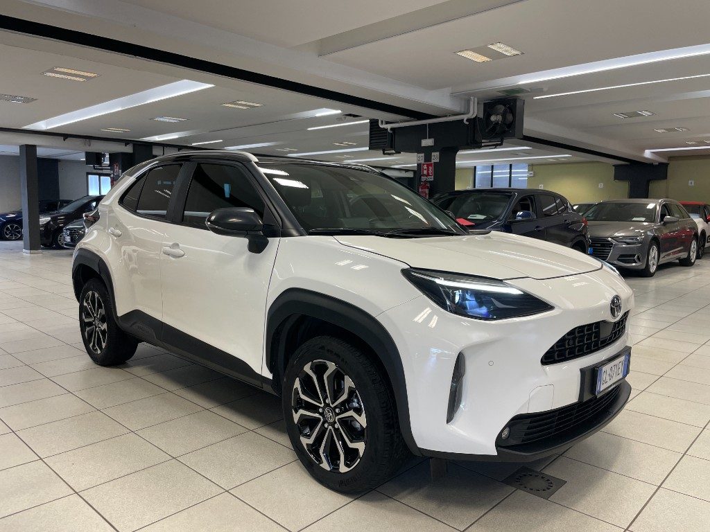 TOYOTA Yaris Cross 1.5 Hybrid 116CV 5p. E-CVT Trend - 3